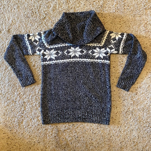 Dress Barn Sweater - Picture 2 of 5